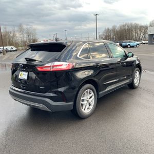 FORD EDGE SEL - 8