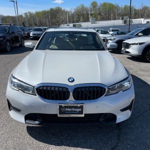 BMW 330I XDRIVE - 10