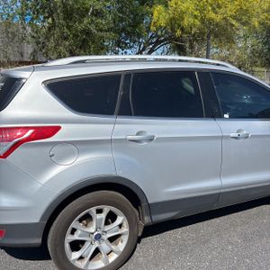 FORD ESCAPE TITANIUM - 9