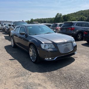 2015 Chrysler 300 LIMITED 缩略图 12