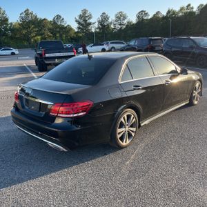 MERCEDES-BENZ E-CLASS - 8