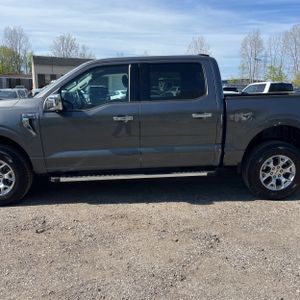 FORD F-150 XLT - 4