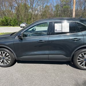 FORD ESCAPE TITANIUM - 4