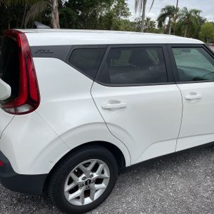KIA SOUL - 9