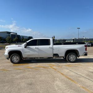 2023 Chevrolet SILVERADO 2500HD LT 照片 3