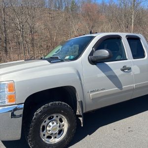 CHEVROLET SILVERADO 2500HD LT1 - 2