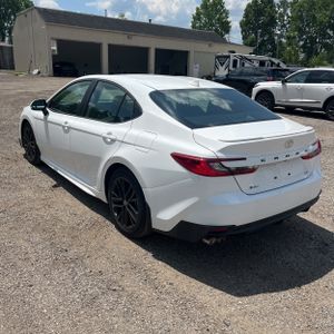 2025 Toyota CAMRY SE 照片 5