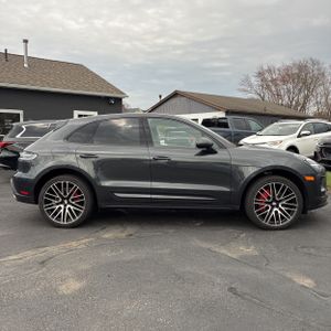PORSCHE MACAN S - 10
