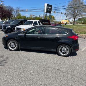 FORD FOCUS ELECTRIC - 3