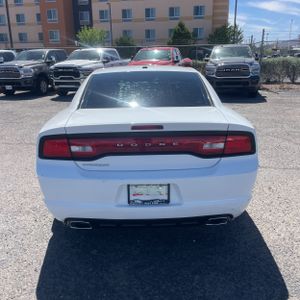 DODGE CHARGER SE - 7