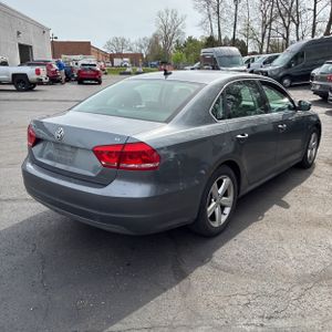 VOLKSWAGEN PASSAT SE PZEV - 8