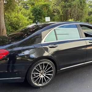 2017 Mercedes-BENZ S-CLASS photo 9
