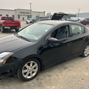 2012 Nissan SENTRA 2.0 SR — фото 2