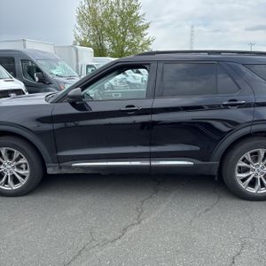 FORD EXPLORER XLT - 4