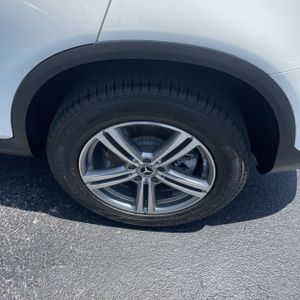صورة مصغرة 18 لـ 2022 Mercedes-BENZ GLC