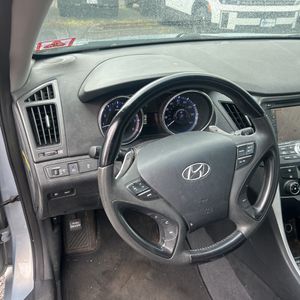 2013 Hyundai SONATA SE 缩略图 36