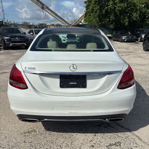 2016 Mercedes-BENZ C 300 照片 7