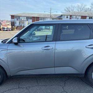 KIA SOUL LX - 4