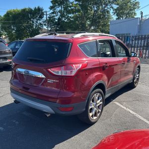 FORD ESCAPE TITANIUM - 8