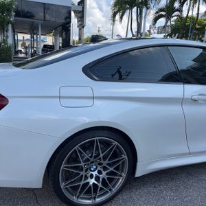 صورة 9 لـ 2020 BMW M4 BASE