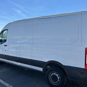 FORD TRANSIT 250 - 6
