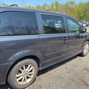 DODGE GRAND CARAVAN SXT - 9