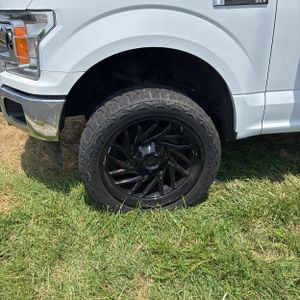 2018 FORD F-150 XLT — миниатюра 15
