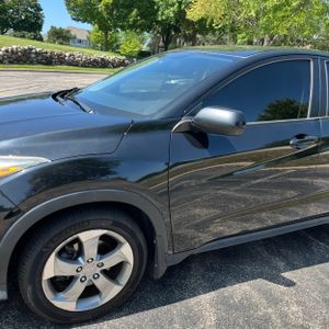 2017 Honda HR-V LX 照片 2