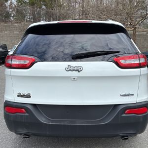 JEEP CHEROKEE LATITUDE - 7