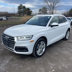 AUDI Q5 2.0T TECH PREMIUM - 1