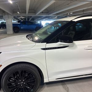 LINCOLN CORSAIR RESERVE - 2