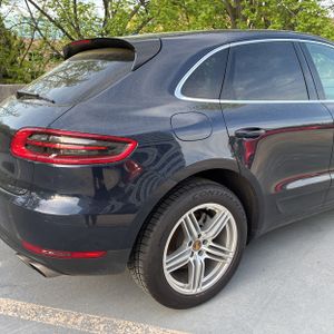 PORSCHE MACAN S - 9