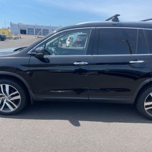 HONDA PILOT TOURING - 4
