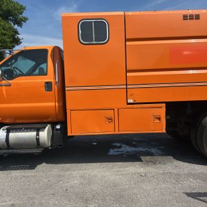 FORD F-750 XL - 4