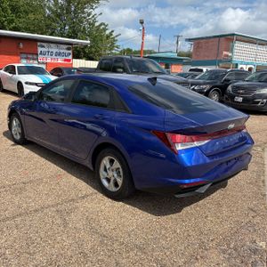 HYUNDAI ELANTRA SE - 5