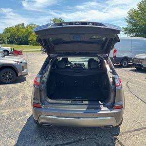 صورة مصغرة 44 لـ 2019 JEEP CHEROKEE OVERLAND