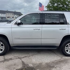 CHEVROLET TAHOE LS - 4