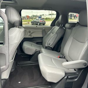 2024 Toyota SIENNA XLE 8-PASSENGER 照片 34