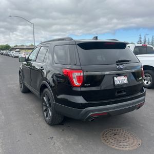 FORD EXPLORER XLT - 5