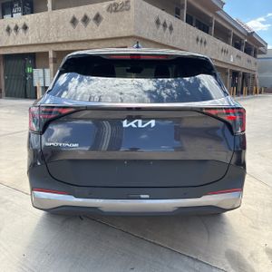 2026 KIA SPORTAGE LX 照片 7