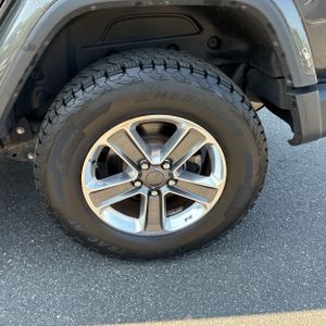 2020 JEEP WRANGLER UNLIMITED SAHARA 缩略图 18