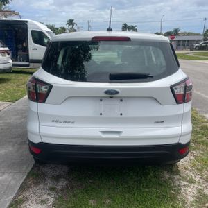 FORD ESCAPE S - 7