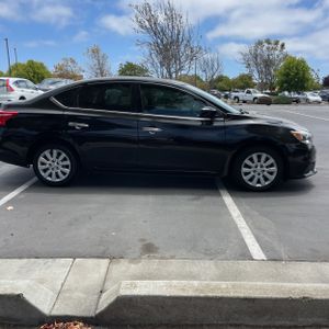 2017 Nissan SENTRA SV — фото 10