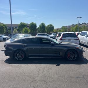 KIA STINGER GT1 - 10