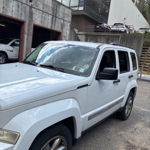 JEEP LIBERTY SPORT - 2