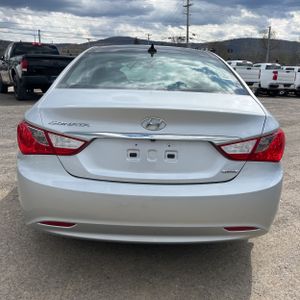 HYUNDAI SONATA LIMITED - 7