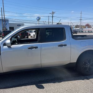 FORD MAVERICK XLT - 4