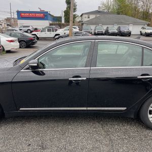 HYUNDAI GENESIS 4.6L V8 - 4