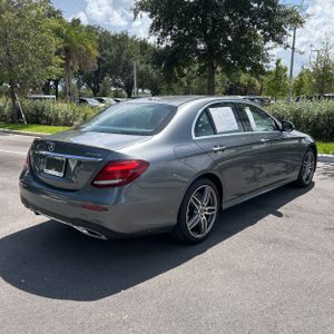 2019 Mercedes-BENZ E-CLASS — фото 8