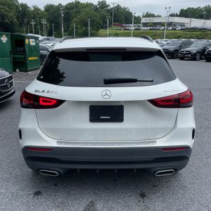 2022 Mercedes-BENZ GLA — фото 5